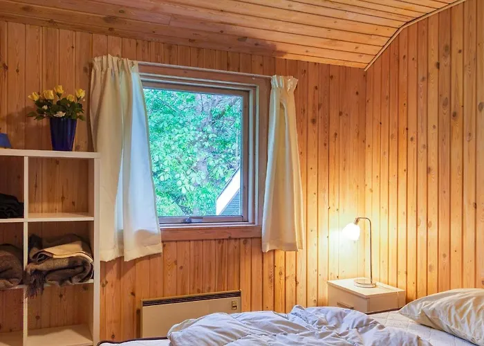 10 Person In By Traum Dannemare
